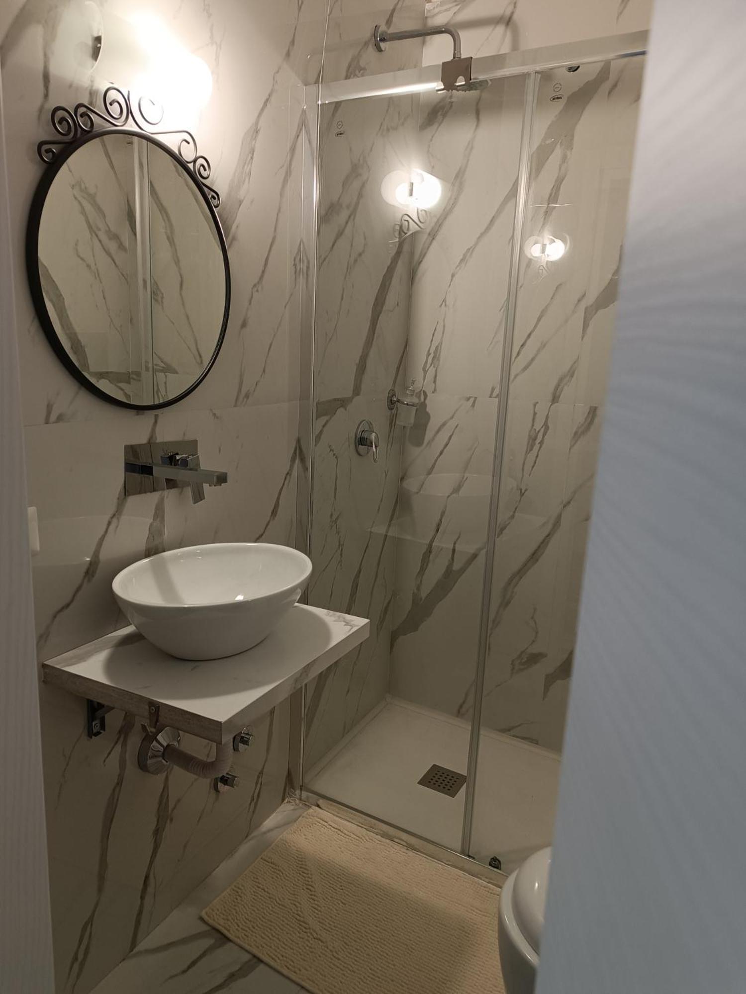 Room Rental * Napoli